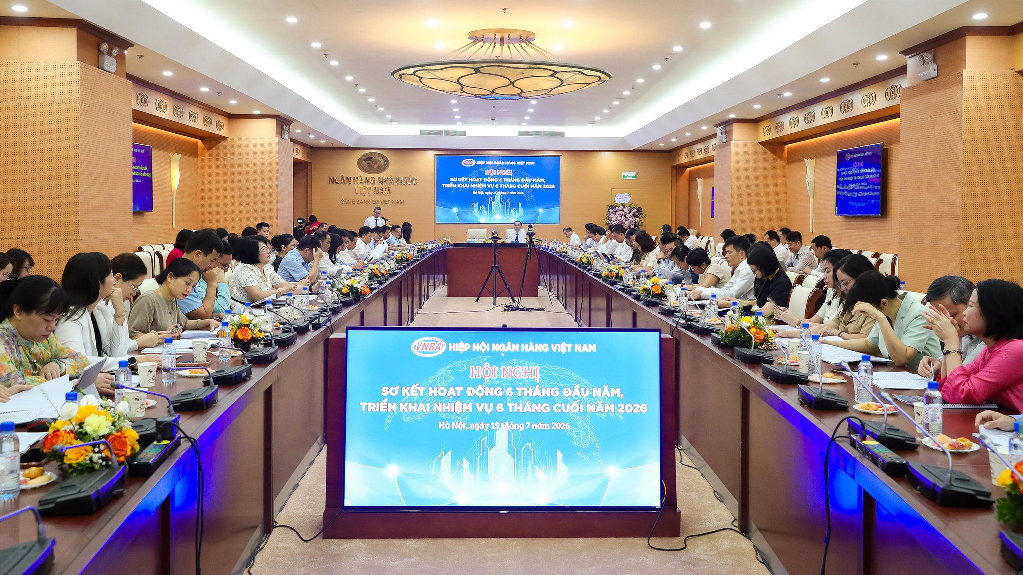 hiep-hoi-ngan-hang-viet-nam-to-chuc-hoi-nghi-so-ket-6-thang-dau-nam-va-trien-khai-nhiem-vu-6-thang-cuoi-nam-2026_6a5747d47bfcf.jpg
