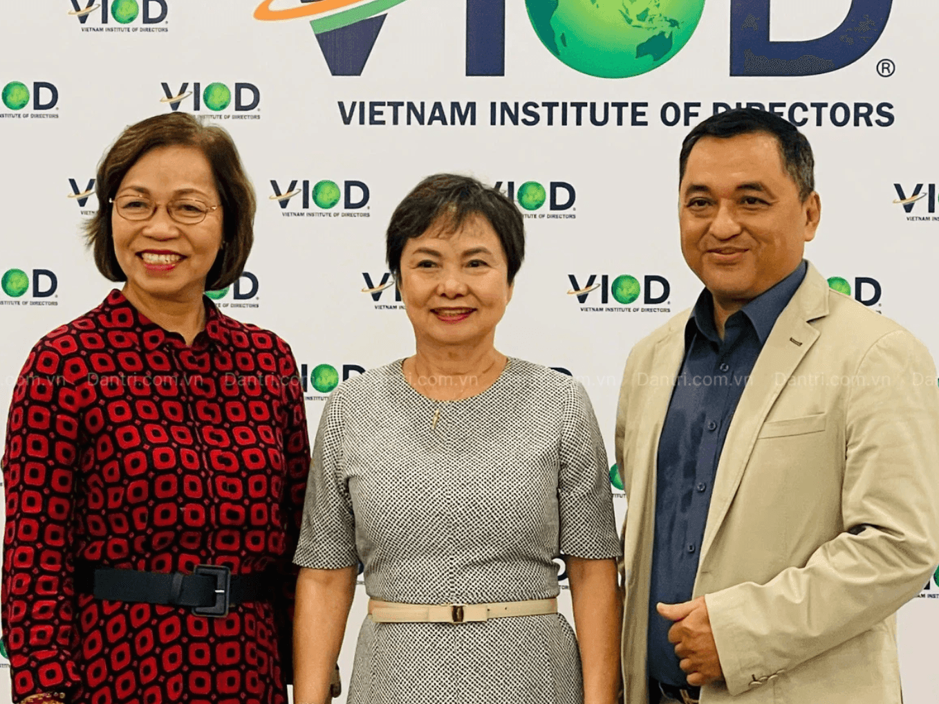 Chủ tịch PNJ Cao Thị Ngọc Dung xuất hiện sau loạt tin đồn bủa vây