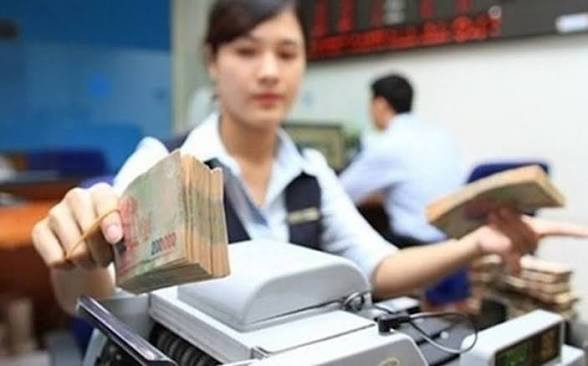 Tài sản ngân hàng tăng 117%, nhân sự chỉ tăng 11%: Cuộc chuyển dịch sang AI và dữ liệu