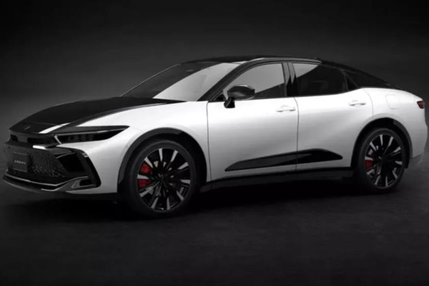 Toyota Crown Crossover 2027 lộ diện: ‘Sửa sai’ thiết kế, nâng cấp động cơ hybrid thế hệ 5 - Ảnh 1.