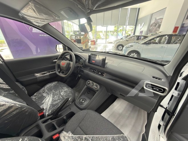 wuling-grango-2.jpg
