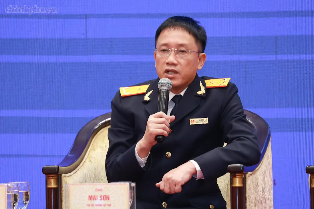 Ông Mai Sơn - Phó Cục trưởng Cục Thuế. Ảnh: VGP. Đề xuất mới về việc lập hóa đơn - Ảnh 1.