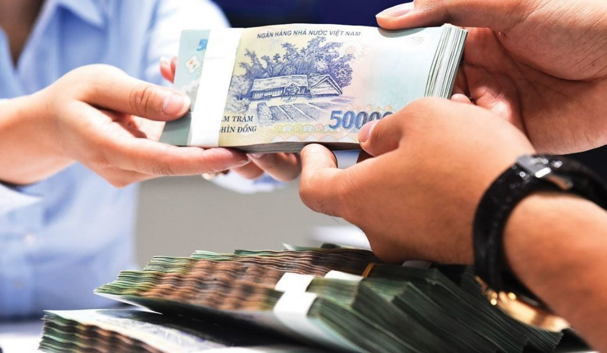 Quy định mới: Trả lương thấp hơn mức tối thiểu, doanh nghiệp phải bù tiền và trả lãi cho lao động Quy định mới: Trả lương thấp hơn mức tối thiểu, doanh nghiệp phải bù tiền và trả lãi cho lao động