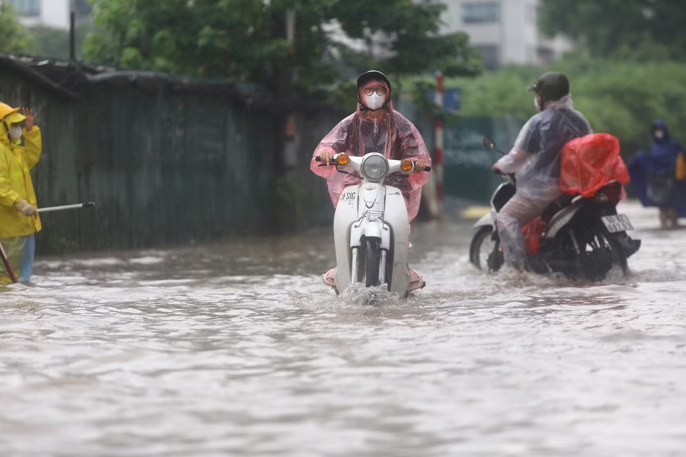 Miền Bắc có khả năng đón mưa lớn trở lại từ ngày 23/7. Miền Bắc sắp đón mưa lớn trở lại - Ảnh 1.