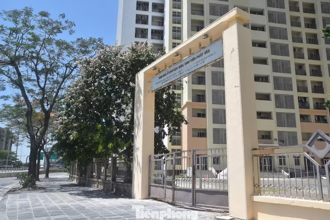 Hà Nội đồng loạt cải tạo, chuyển đổi công năng các khu nhà tái định cư bỏ hoang - Ảnh 14.