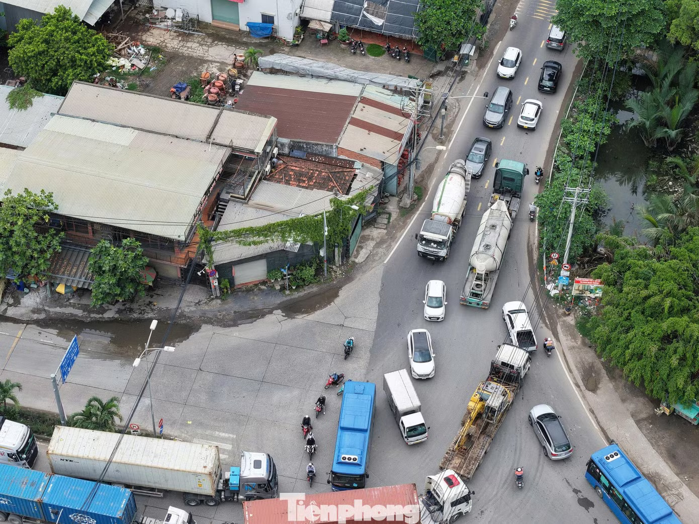TPHCM xoay trục gần 100 cảng biển thế nào? - Ảnh 2.