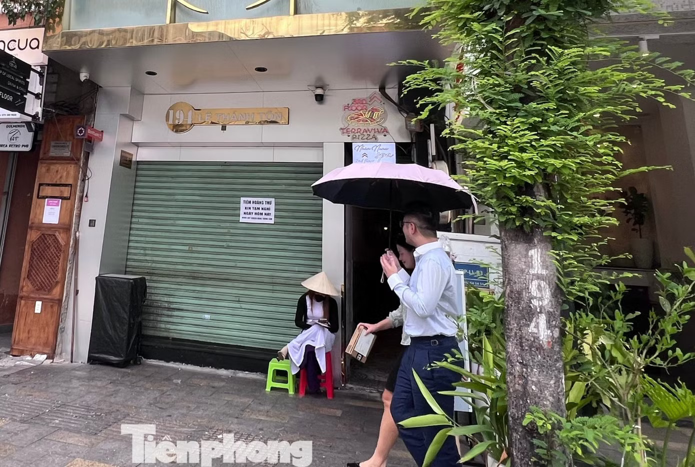 Nhìn lại một tuần 'chao đảo' thị trường kim cương, vàng bạc - Ảnh 1.