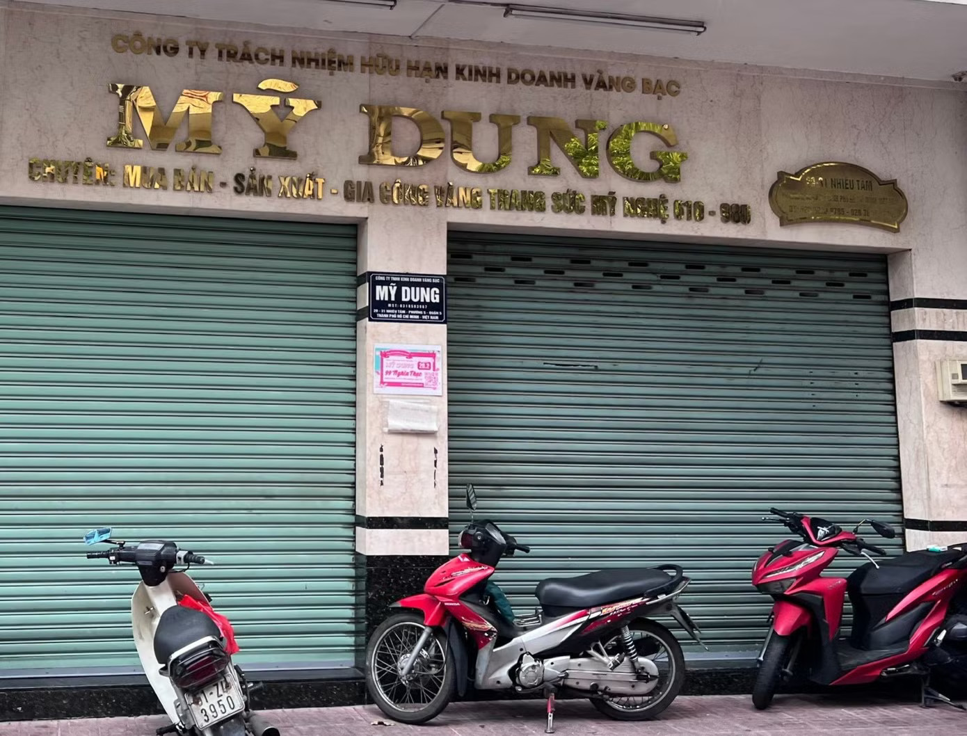 Nhìn lại một tuần 'chao đảo' thị trường kim cương, vàng bạc - Ảnh 3.