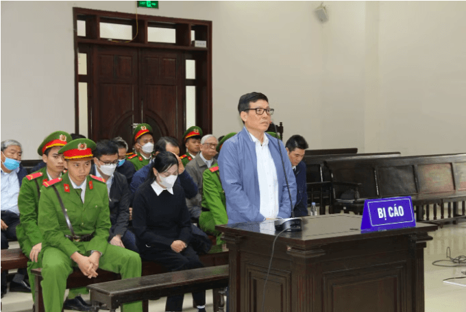 Cựu Chủ tịch tỉnh Vĩnh Phúc Lê Duy Thành được trả lại 21 tỷ đồng và 300.000 USD
