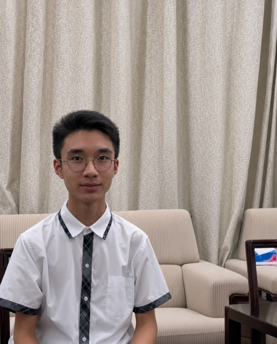 thi-sinh-dang-than-long-1.jpeg
