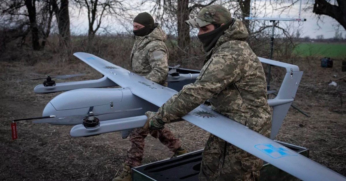 Vũ khí từ Ukraine tràn vào chợ đen, mafia Ý bị phát hiện mua UAV