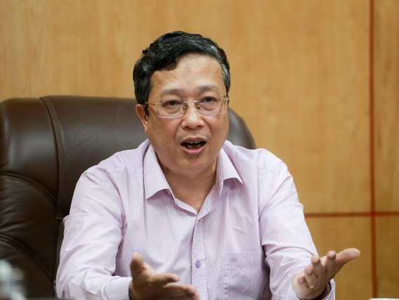 Bắt Thứ trưởng Nông nghiệp và Môi trường Hoàng Trung