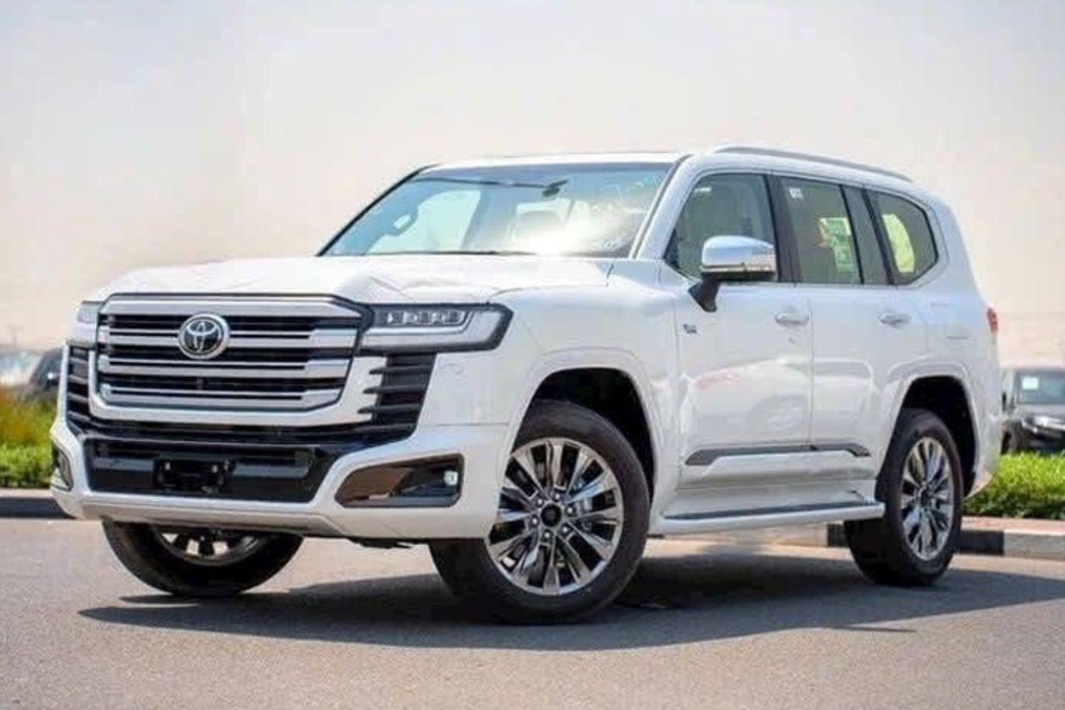 Toyota Land Cruiser Hybrid