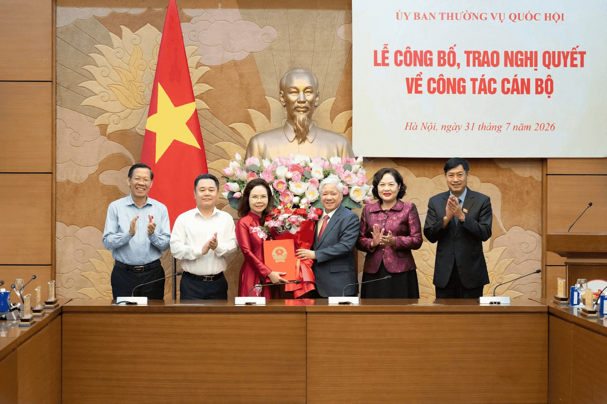 Bổ nhiệm Vụ trưởng Vụ Tín dụng NHNN làm Trợ lý Phó Chủ tịch Quốc hội Nguyễn Thị Hồng - Ảnh 1.