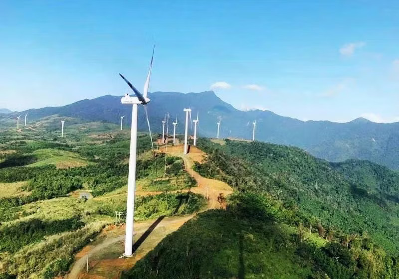 Sản xuất điện gió tại khu vực miền núi. Ảnh Minh họa Đầu tư 3 dự án điện gió hơn 9.300 tỷ ở Lạng Sơn - Ảnh 1.
