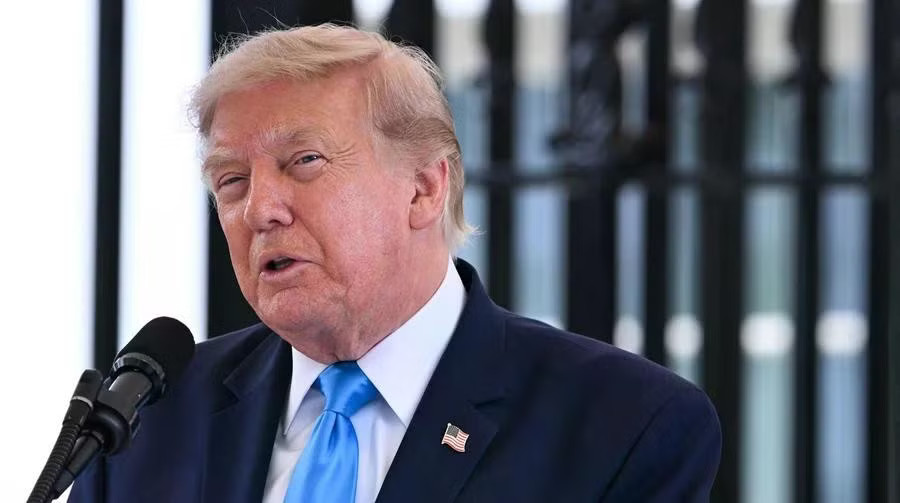 Tổng thống Mỹ Donald Trump. (Ảnh: Getty Images) Mối lo ngại khiến Tổng thống Mỹ chần chừ chia sẻ công nghệ tên lửa với Ukraine - Ảnh 1.