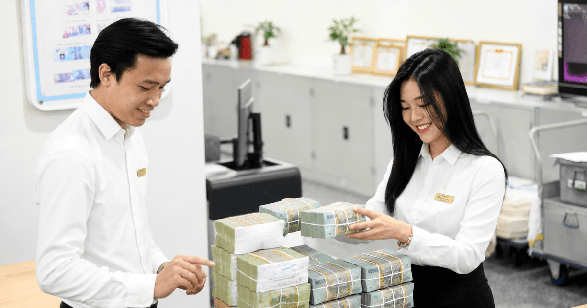 Ngân hàng rầm rộ phát hành chứng chỉ tiền gửi