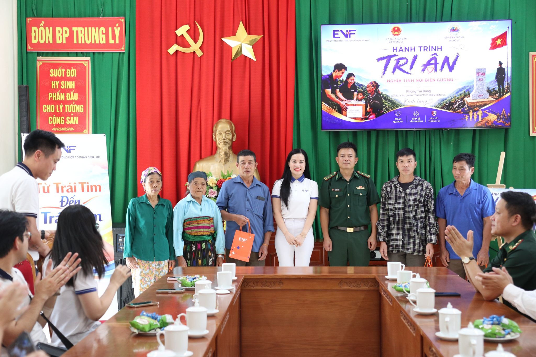 Từ trái tim đến trái tim: EVF nối dài hành trình trách nhiệm xã hội tới vùng biên Thanh Hóa - Ảnh 1.