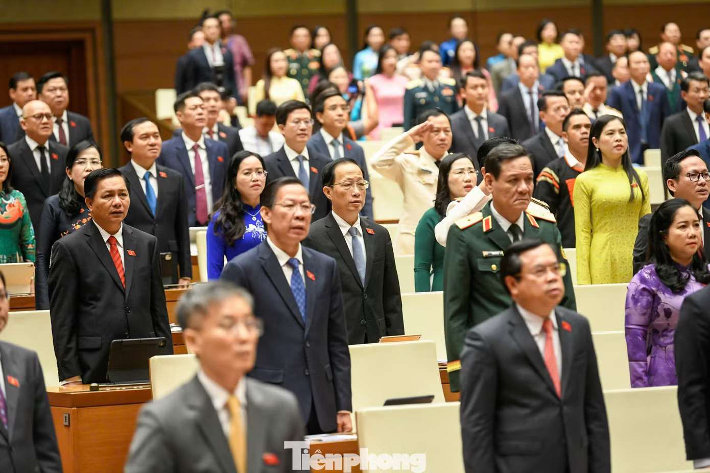 Lãnh đạo Đảng, Nhà nước dự Kỳ họp không thường lệ thứ Nhất, Quốc hội khóa XVI - Ảnh 4.