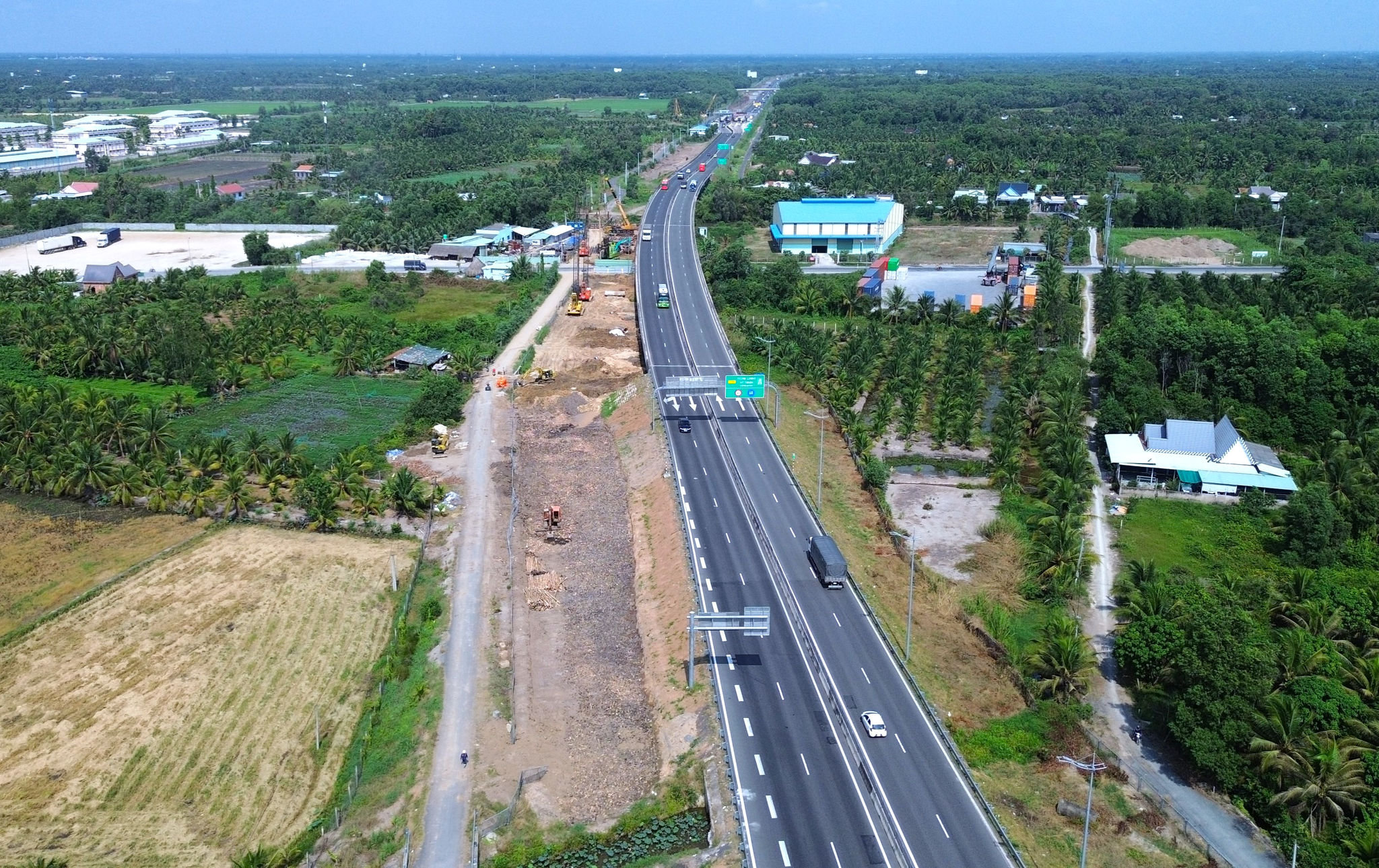 cao-toc-tphcm-trung-luong-my-thuan2.jpg