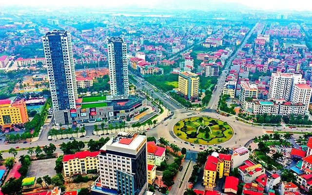 Ngân sách thặng dư gần 470.000 tỷ đồng, áp lực tài khóa vẫn dần hiện hữu