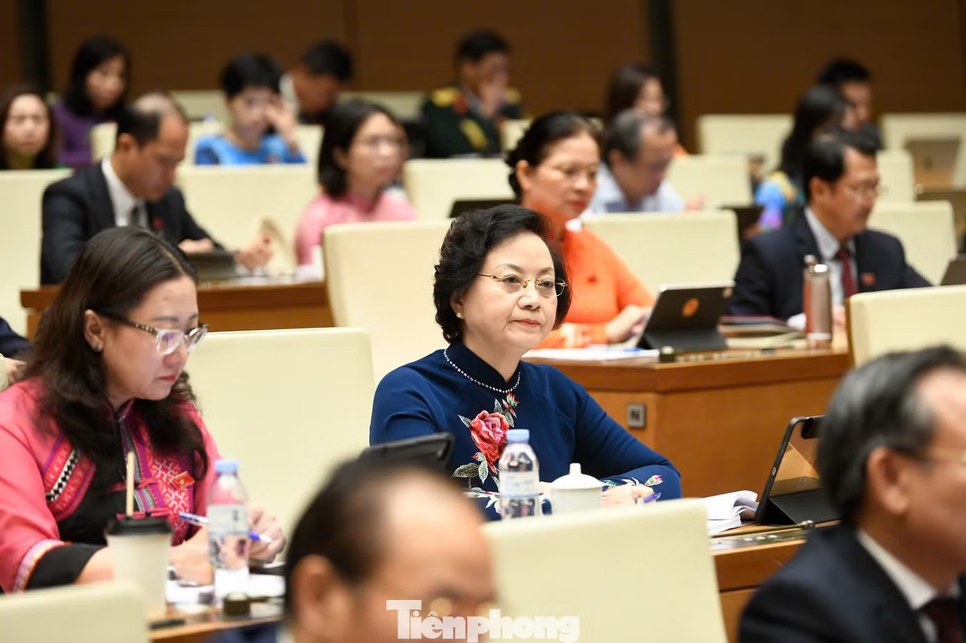 Quốc hội làm việc cả thứ bảy, chủ nhật, quyết định nhiều nội dung quan trọng, cấp bách - Ảnh 2.