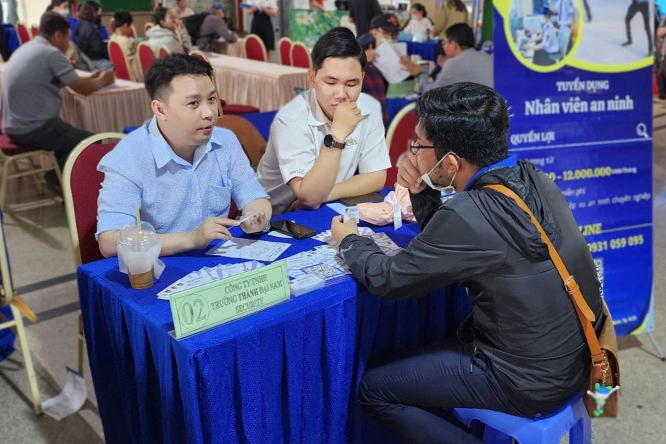 nganh-khat-lao-dong.jpg