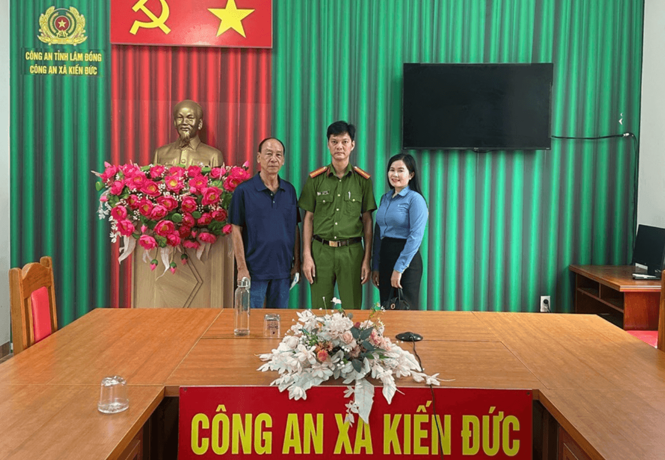 1(2).png