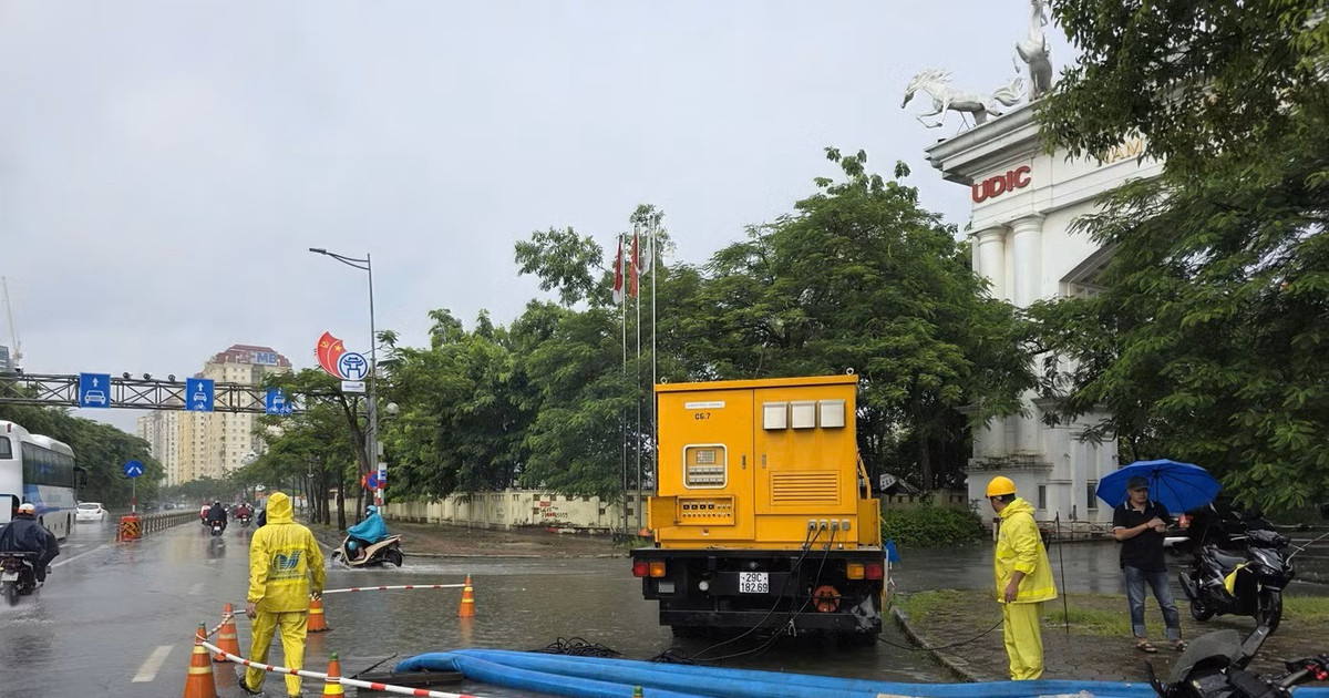 Chủ tịch Hà Nội: Công khai kết quả đầu tư các dự án chống ngập để người dân giám sát
