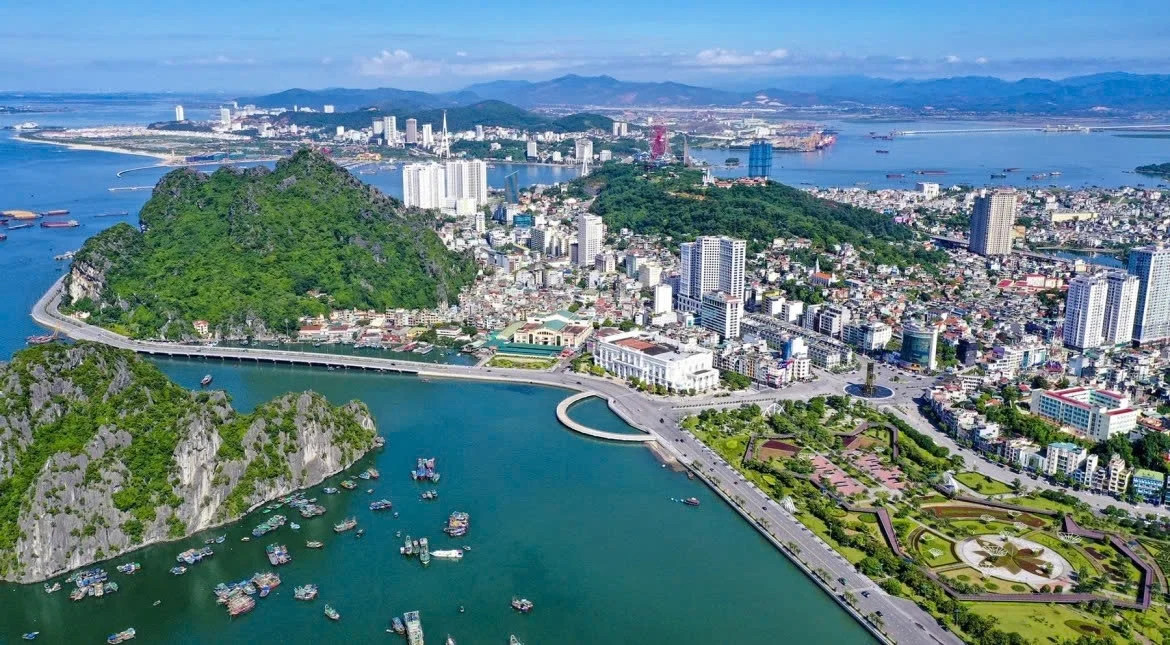 Việt Nam có 2 tỉnh đạt tiêu chí đô thị loại I, chốt thời điểm trình Quốc hội lập thành phố trực thuộc Trung ương - Ảnh 1.