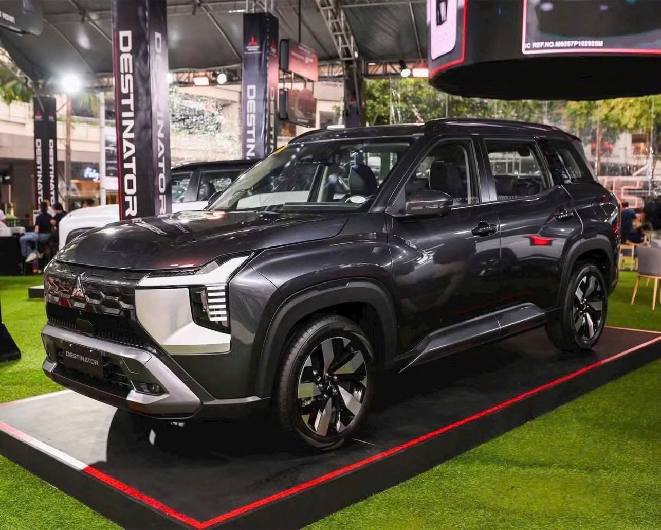 Thị trường ô tô 'nóng' trước tháng Ngâu: Có xe SUV giảm hơn 350 triệu - Ảnh 3.