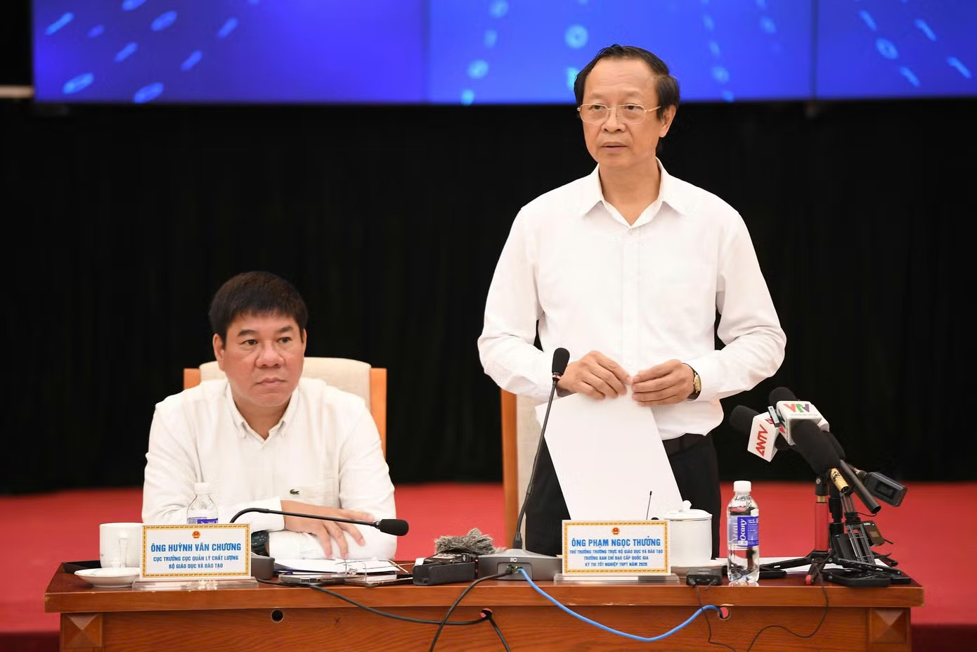 Vụ gian lận thi tại chuyên Tuyên Quang: Đã khởi tố 29 bị can, bắt tạm giam 7 người - Ảnh 1.