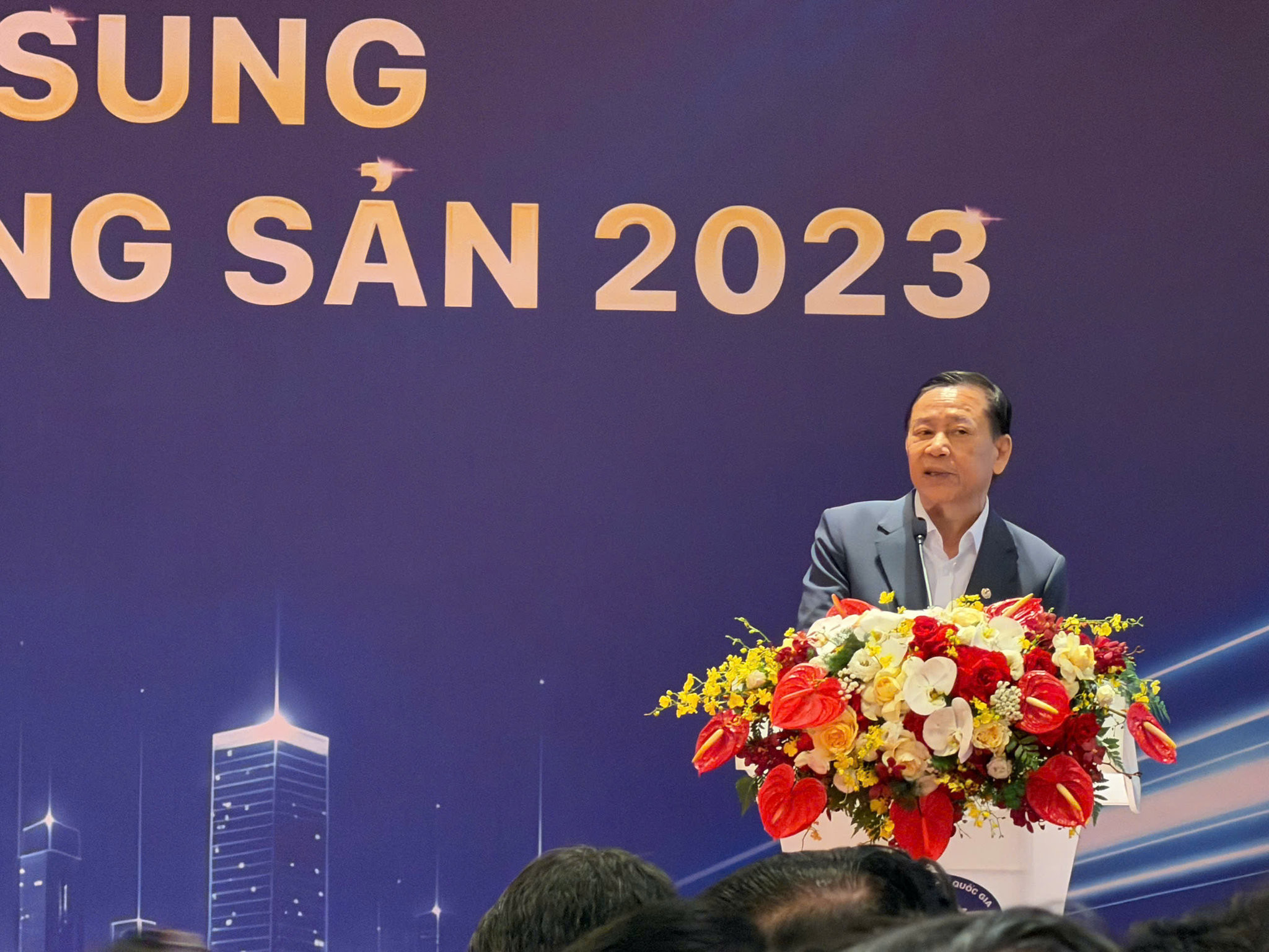 hoi-thao-luat-kinh-doanh-bds2.jpg