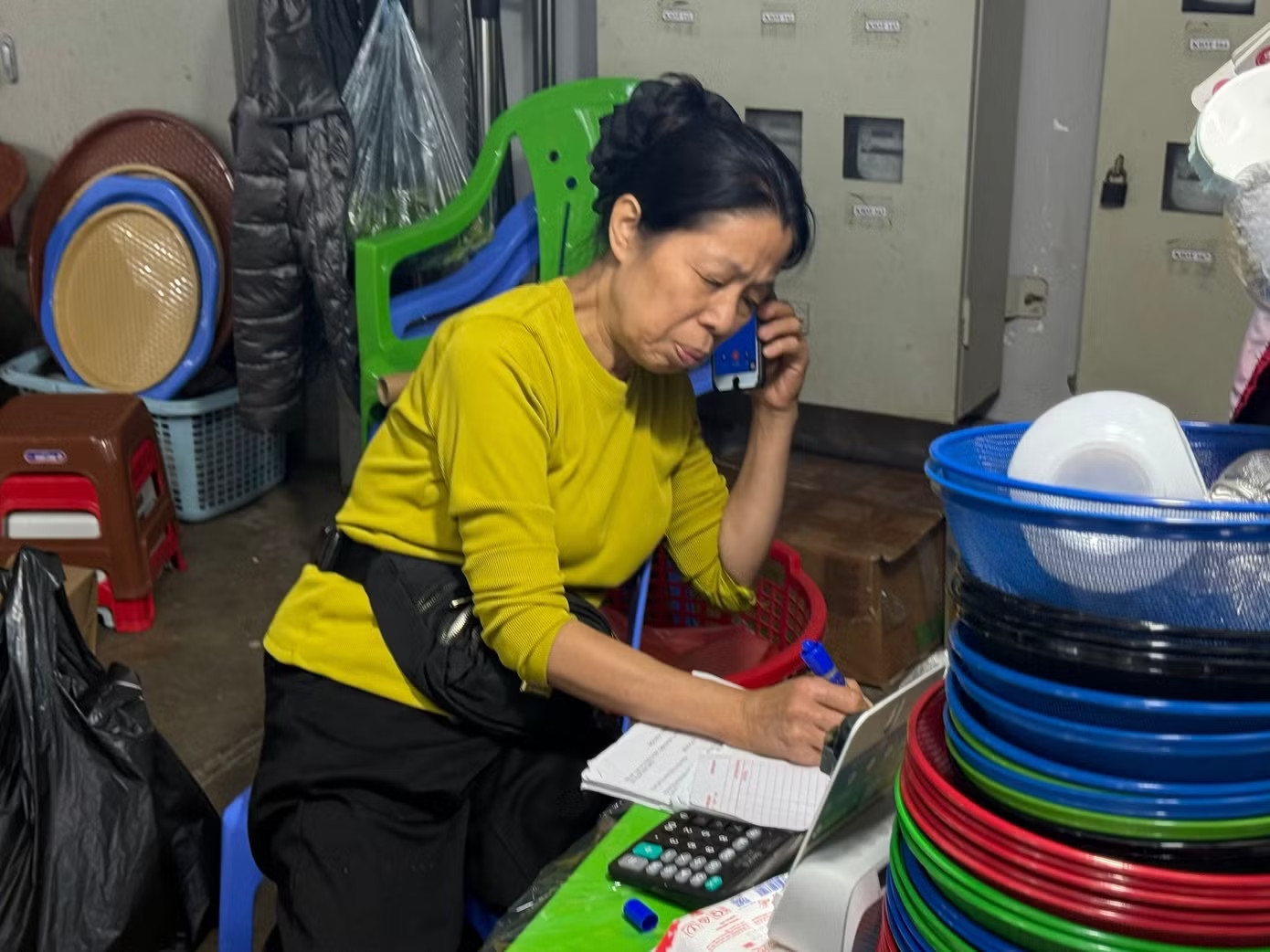 Doanh nghiệp nhỏ, hộ kinh doanh: Kiến nghị cắt giảm mạnh thủ tục về thuế - Ảnh 1.