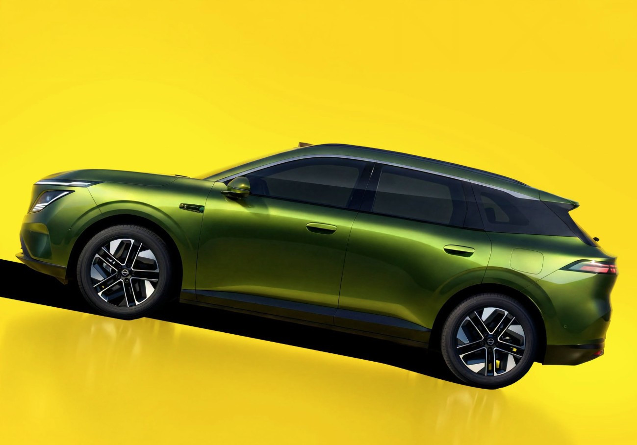 Nissan NX7-2