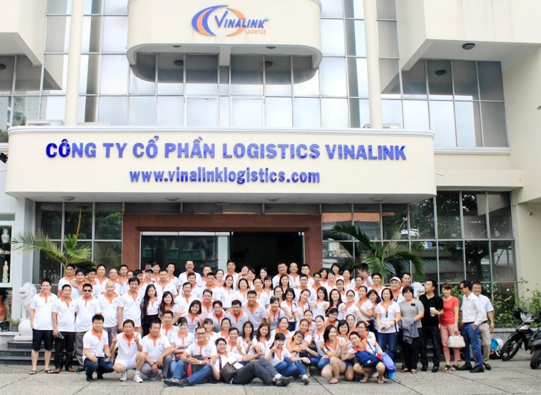 Logistics Vinalink (VNL) phát hành hơn 700.000 cổ phiếu giá 10.000 đồng/cp cho người lao động - Ảnh 1.