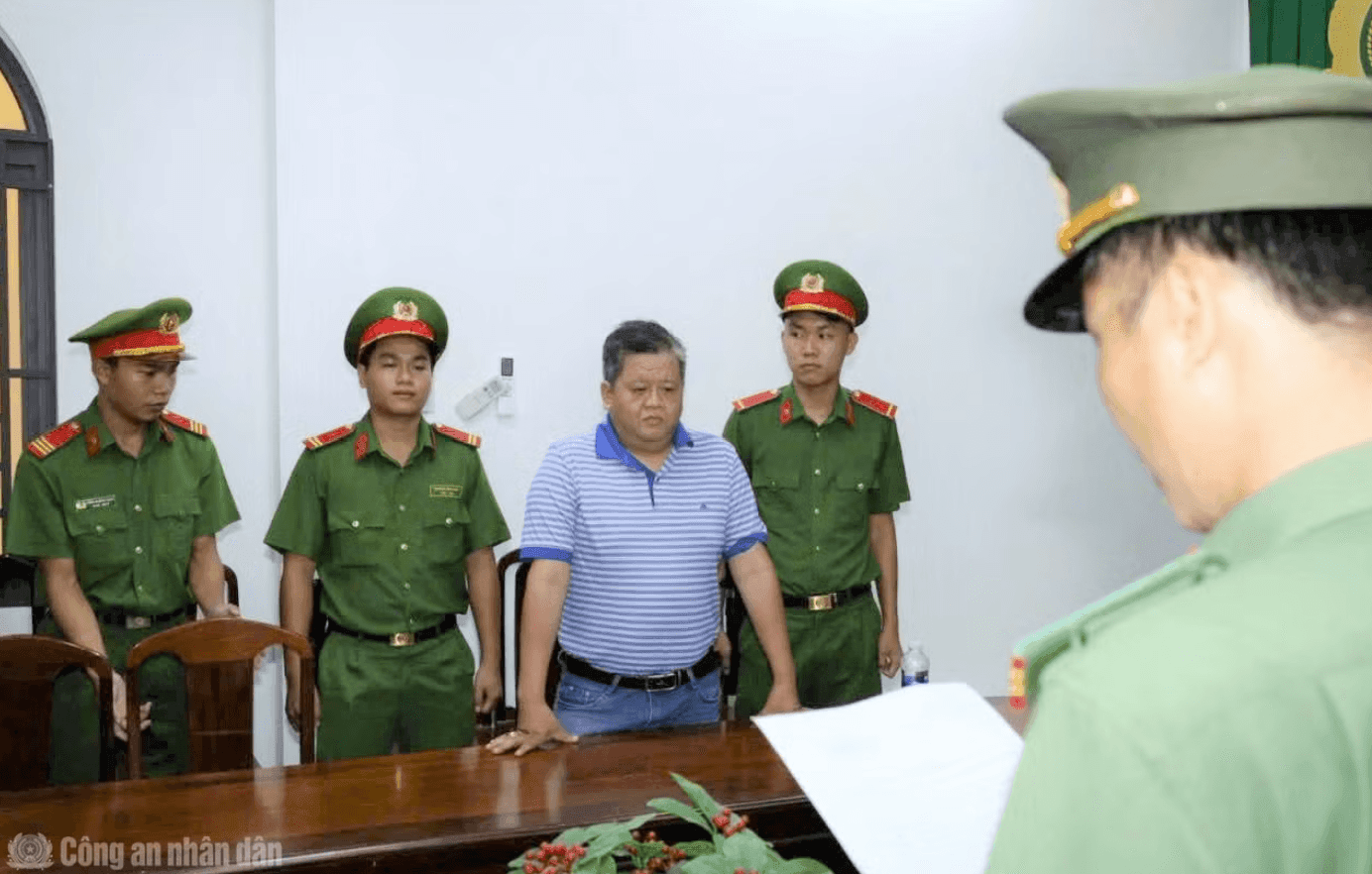 Khởi tố, bắt tạm giam Chủ tịch Mekolor từng 'nổ' có đủ 100 tỷ USD làm siêu đường sắt cao tốc Bắc - Nam - Ảnh 2.