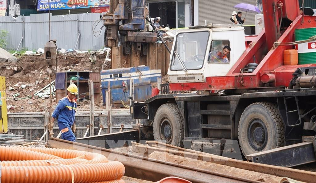 Chưa đầy 1 tháng nữa, Hà Nội sẽ thông tuyến đường gần 7.800 tỷ đồng được mệnh danh 'đắt nhất hành tinh' - Ảnh 2.