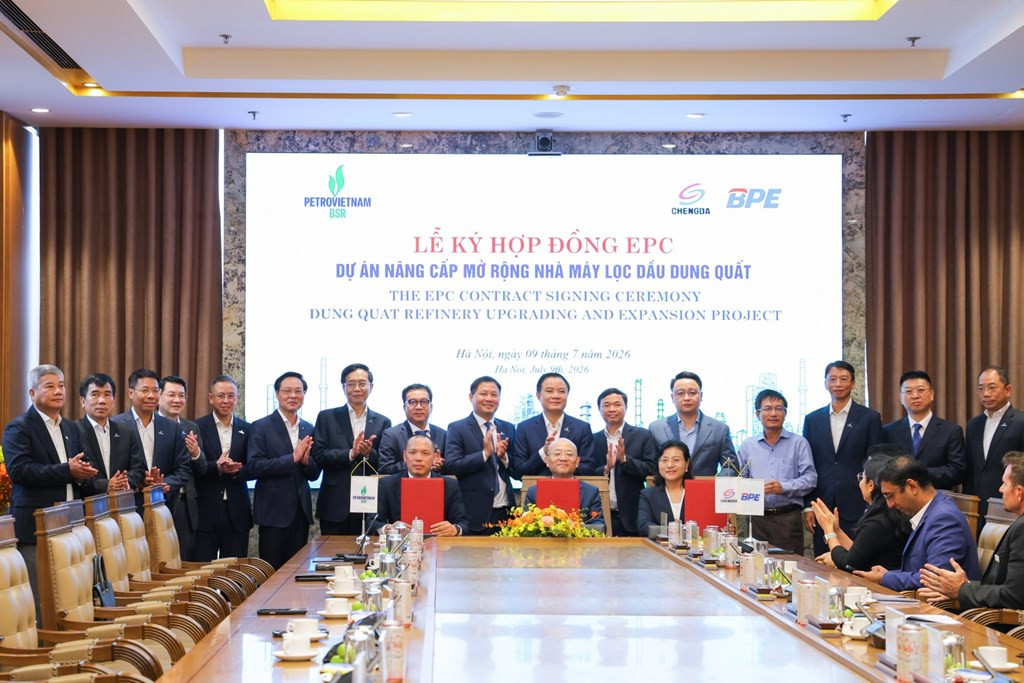 Toàn cảnh lễ ký Hợp đồng EPC Dự án nâng cấp mở rộng nhà máy Lọc dầu Dung Quất
