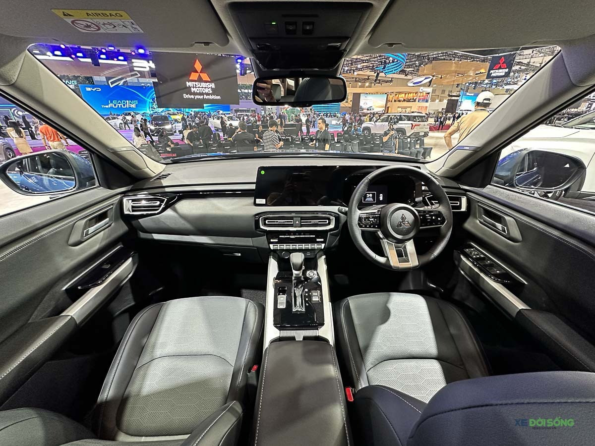 mitsubishi-destinator-giam-gia-3.jpg