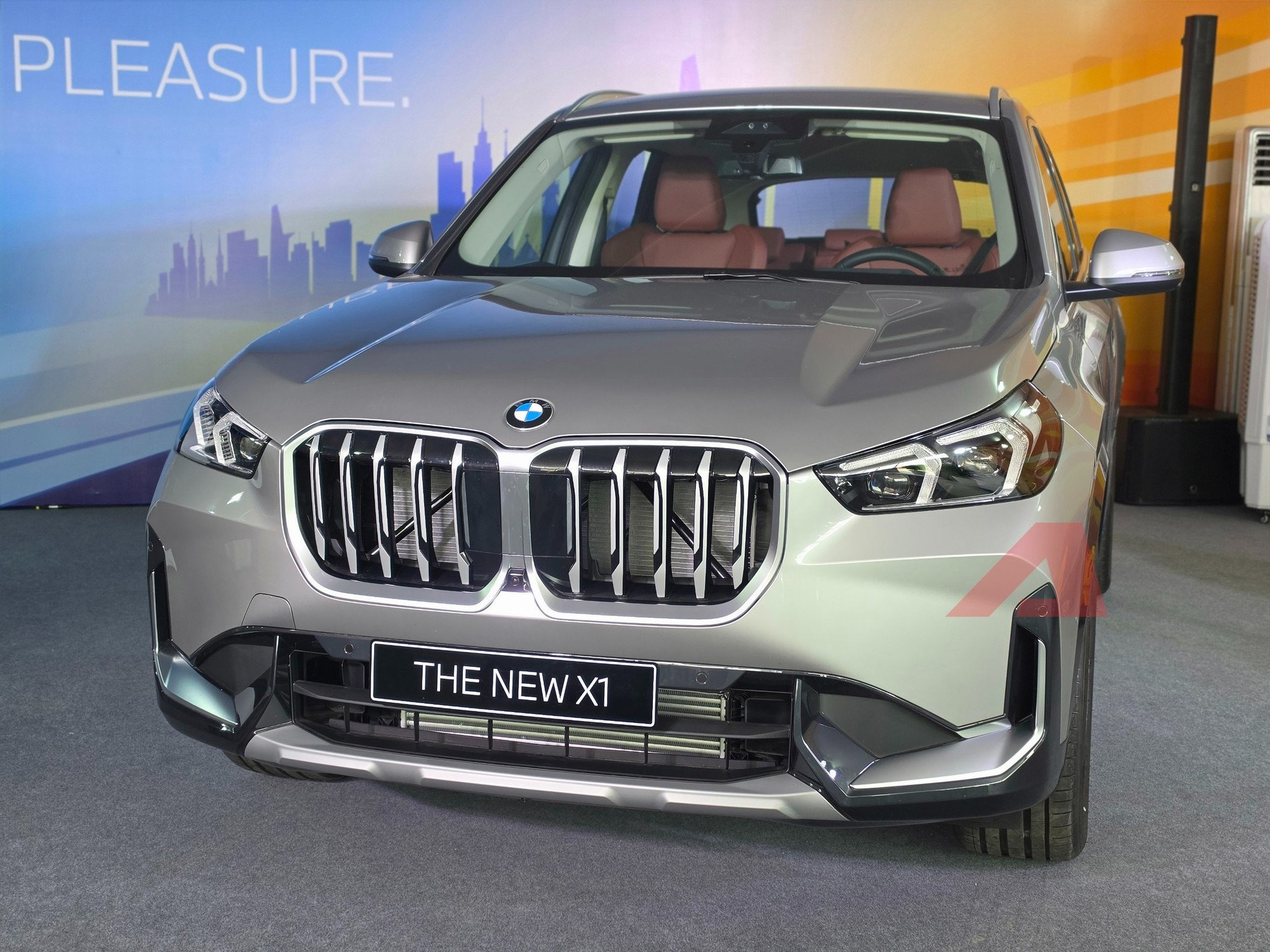suv-bmw-x1-3.jpg