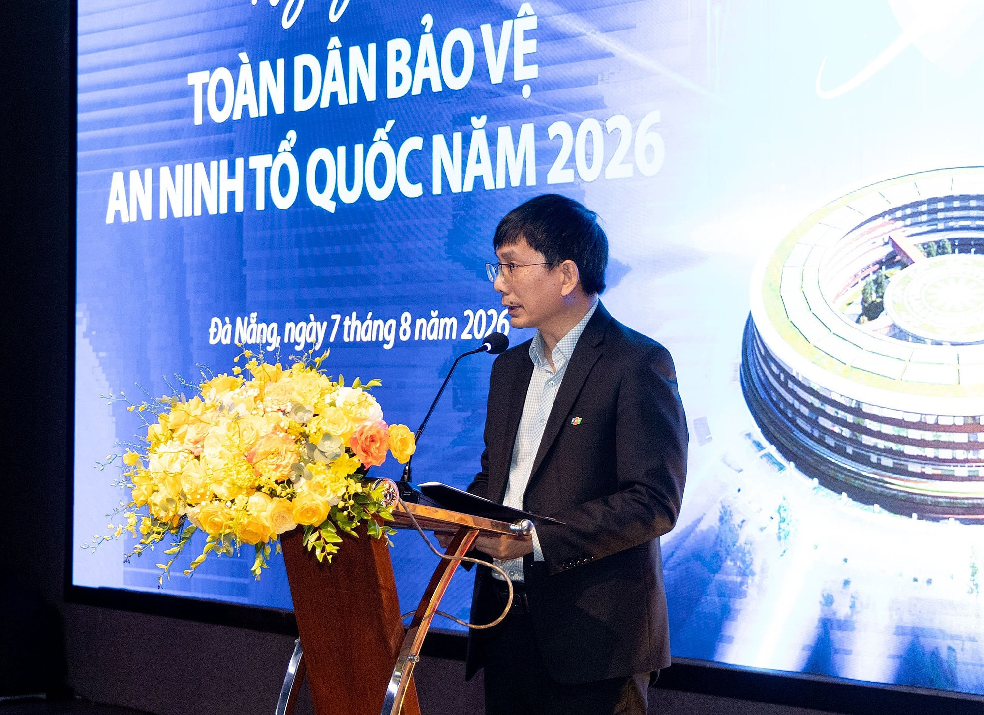 Bộ trưởng Bộ Công an tặng Bằng khen cho FPT, ghi nhận 1 hoạt động đáng chú ý - Ảnh 2.