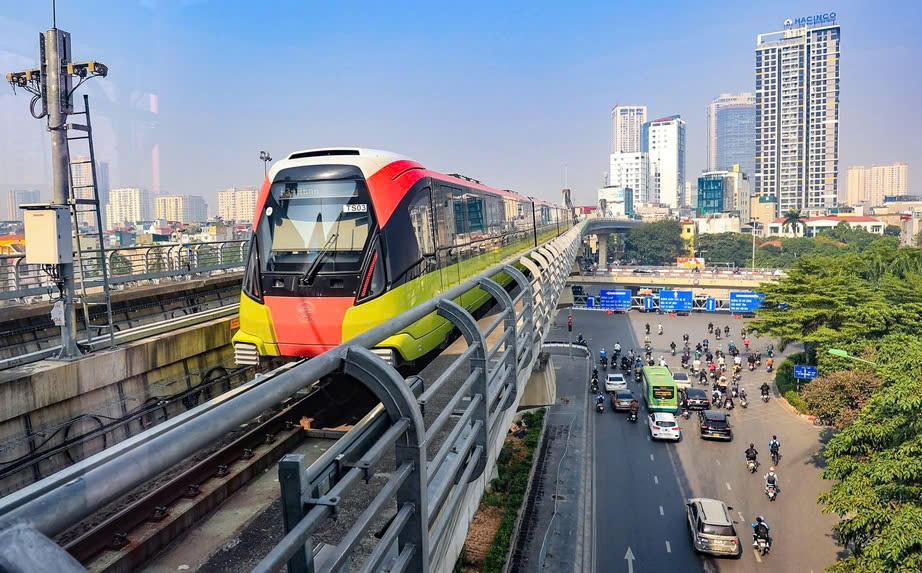 Doanh nghiệp vừa phục vụ 4,3 triệu lượt khách tại tuyến metro Nhổn - Ga Hà Nội bất ngờ báo lãi kỷ lục - Ảnh 1.