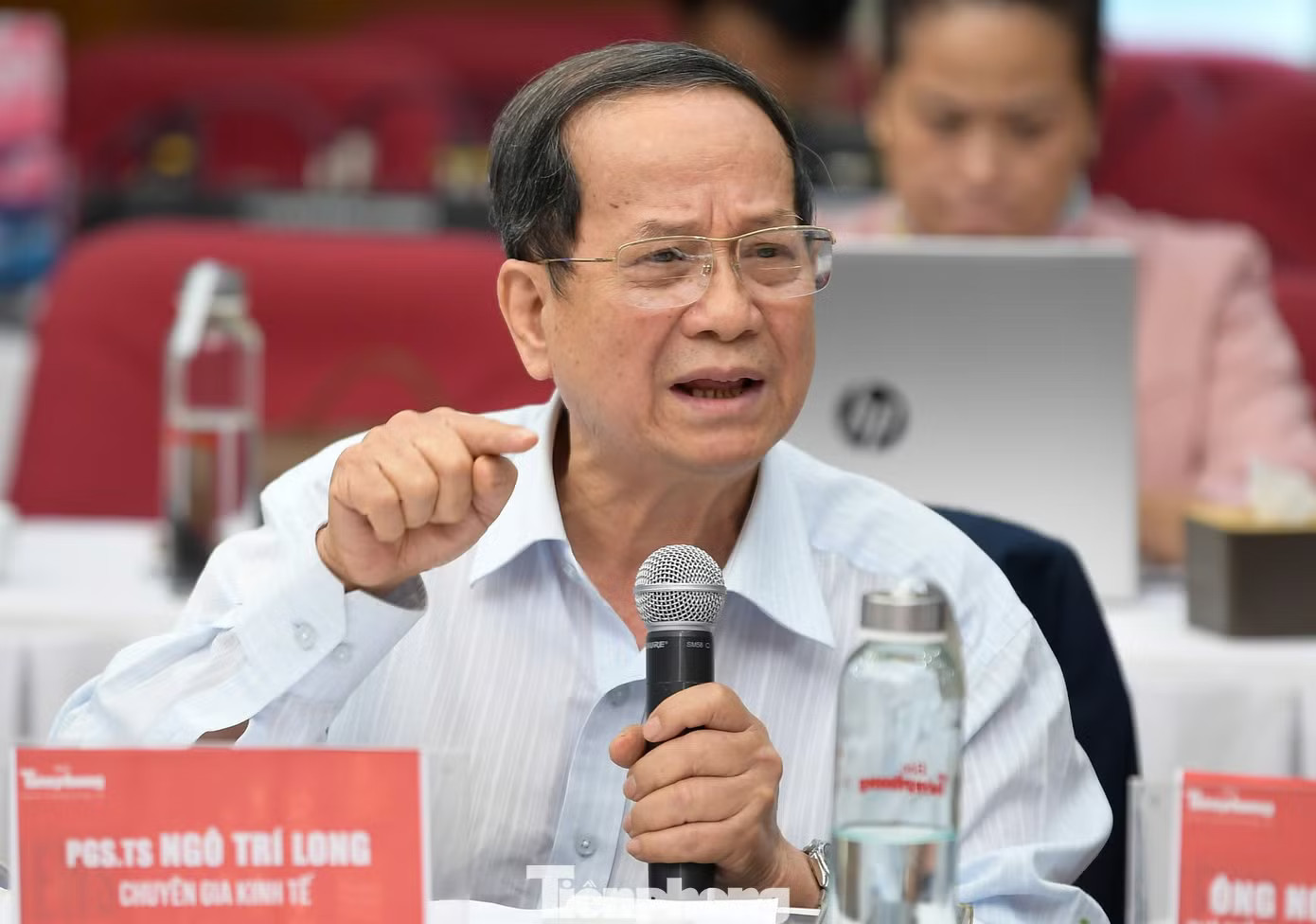 PGS, TS. Ngô Trí Long - Hiệp hội Tư vấn Tài chính Việt Nam (ảnh: Dương Triều). Vì sao chưa thể nhập khẩu vàng? - Ảnh 2.