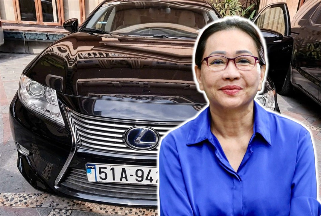 Tại trại giam, bà Trương Mỹ Lan được thông báo có quyền nhận lại chiếc xe Lexus trị giá hơn 600 triệu đồng