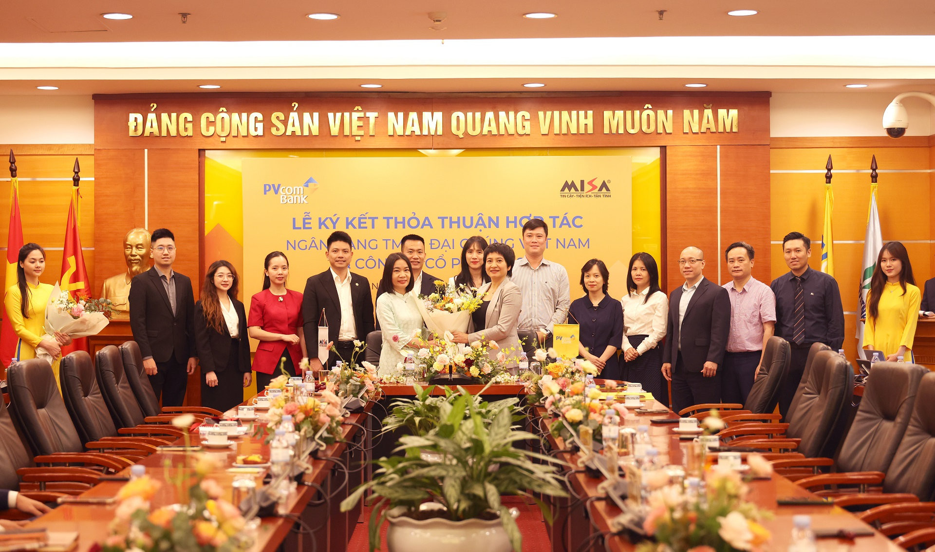 PVcomBank tăng trưởng gần 26% lợi nhuận trước thuế trong nửa đầu năm 2026