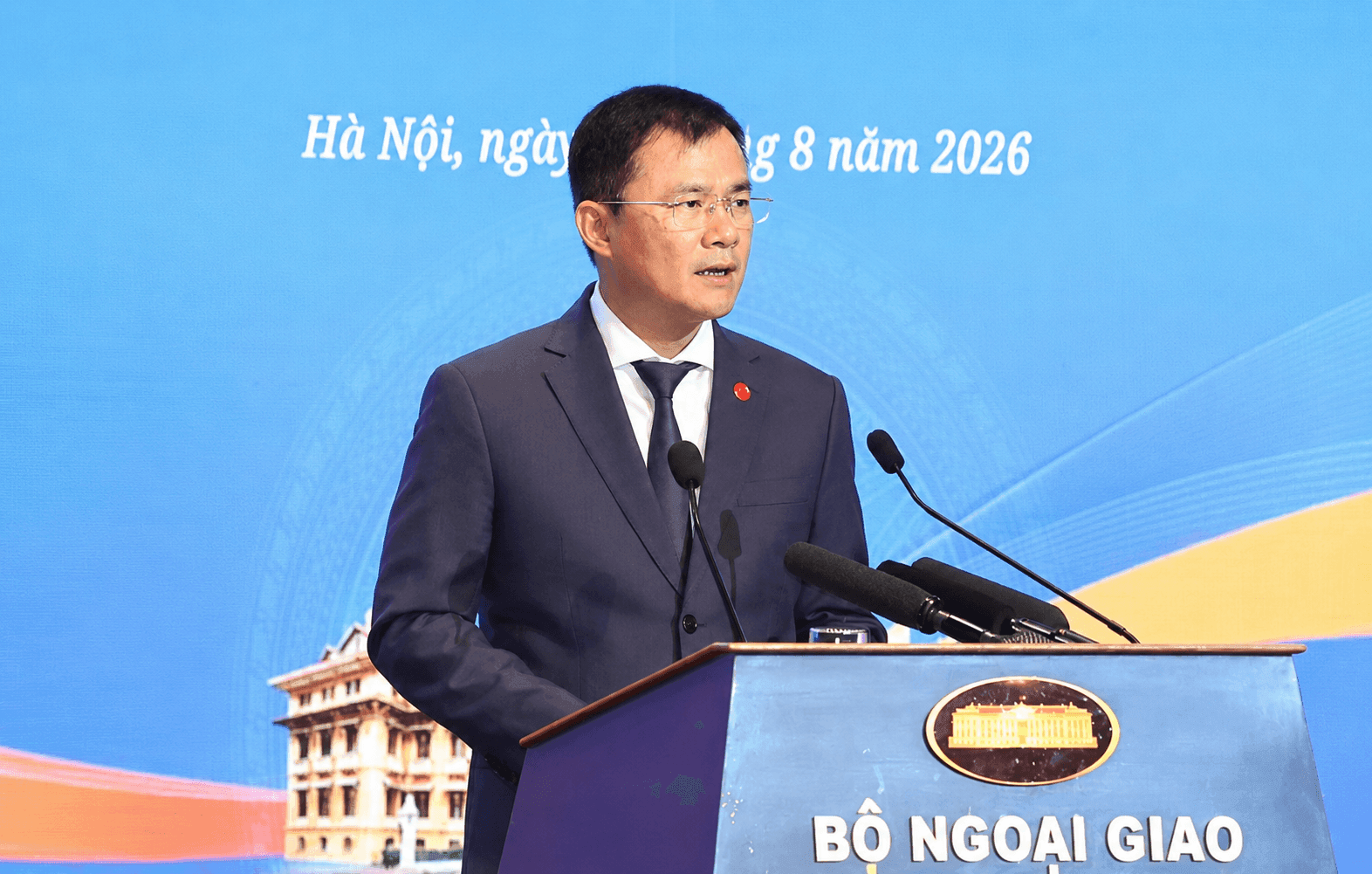 Chủ tịch Tào Đức Thắng tiết lộ 'tài sản' lớn nhất Viettel thu được sau 9 năm tăng trưởng kỷ lục, giữ top 1 tại 7 thị trường quốc tế - Ảnh 1.