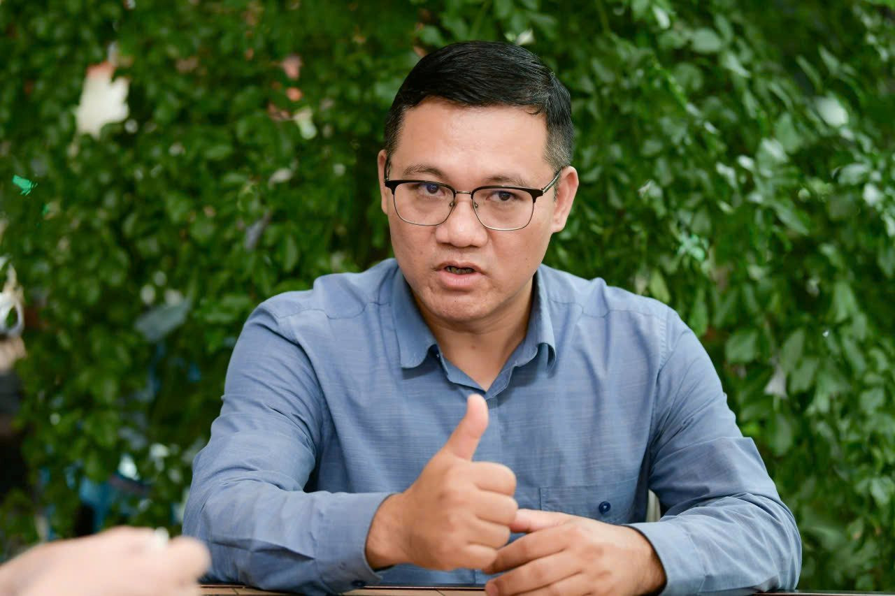 PGS.TS Phùng Thế Đông