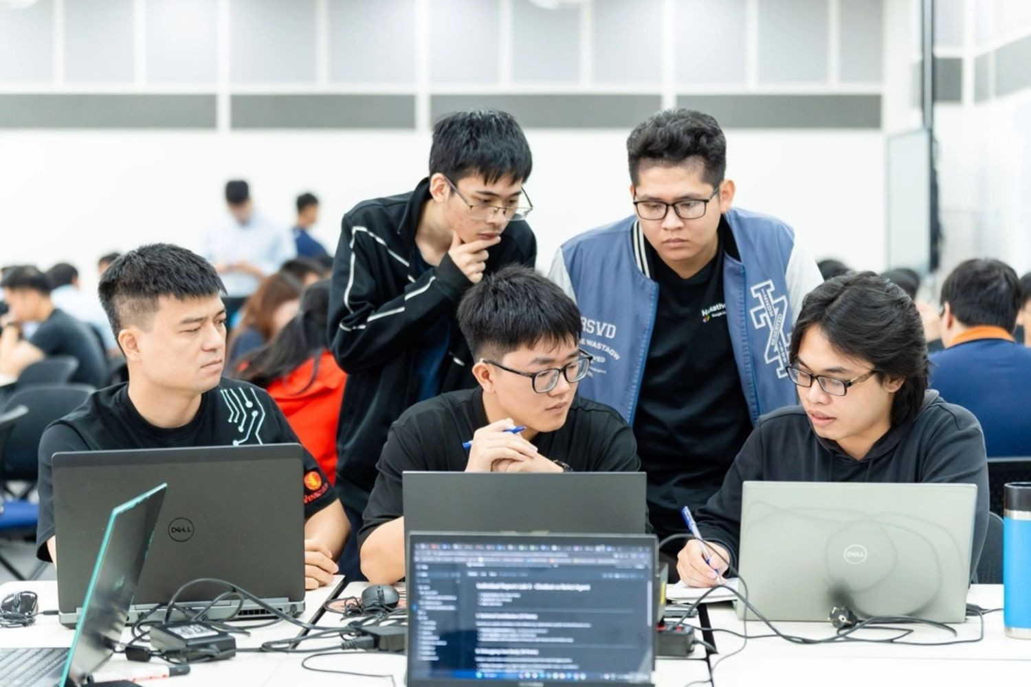 Học viên khóa học AI