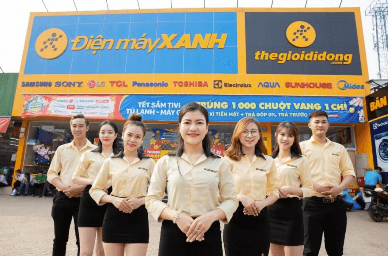 Hơn 2.600 nhân viên nghỉ việc, Thế Giới Di Động (MWG) gom lại cổ phiếu với giá rẻ hơn 7 lần thị trường